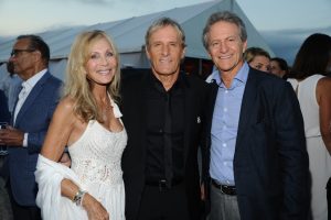 Gale Sitomer, Michael Bolton, Ken Sitomer ©Rob Rich/SocietyAllure.com